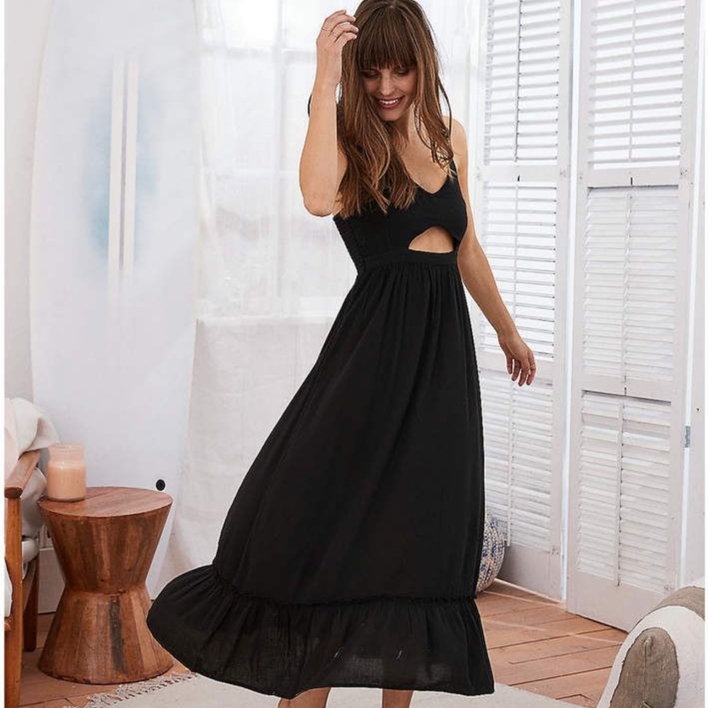 Aerie Black Maxi mid Cut out dress